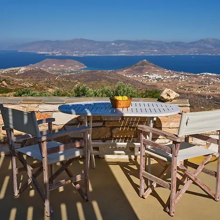 Stella, Lefkes Paros Villa