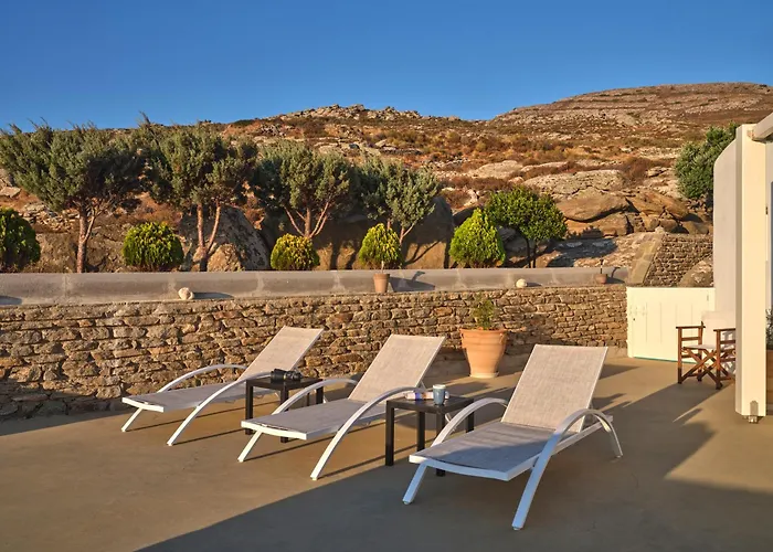 Stella, Lefkes Paros * 雷夫克斯